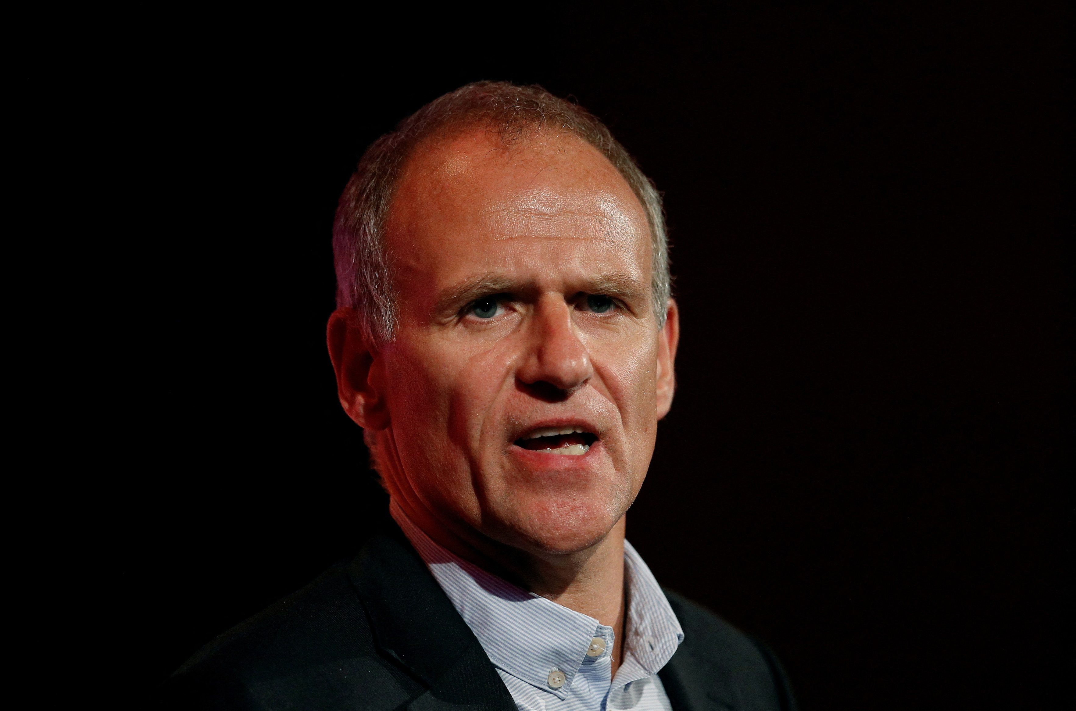 Fabricante do Johnnie Walker busca salvação com executivo que revolucionou a Tesco