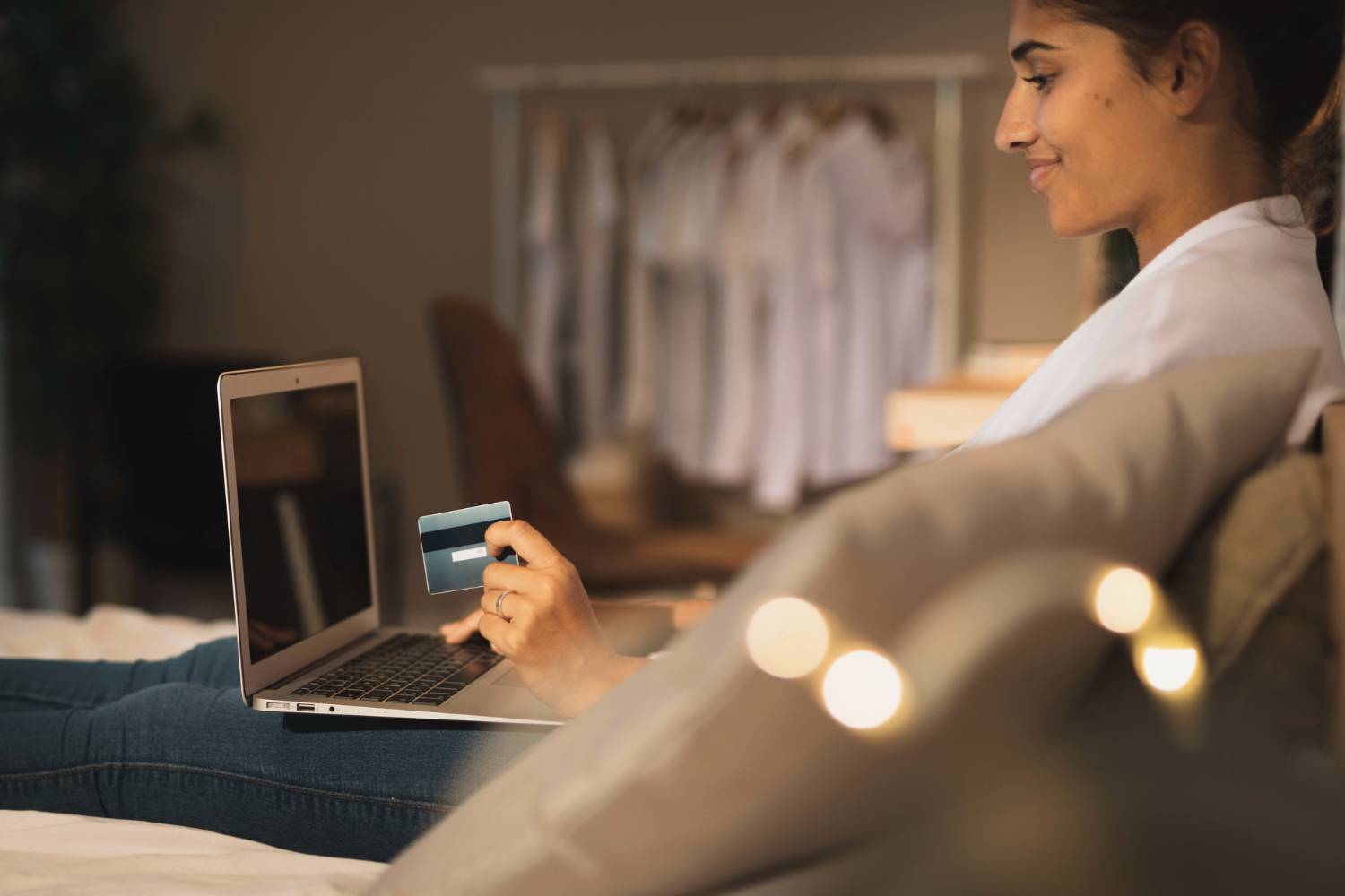 Prompts para economizar na Black Friday; veja como usar a IA a seu favor Prompts para economizar na Black Friday; veja como usar a IA a seu favor