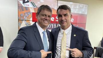 Flávio Bolsonaro e Tarcísio