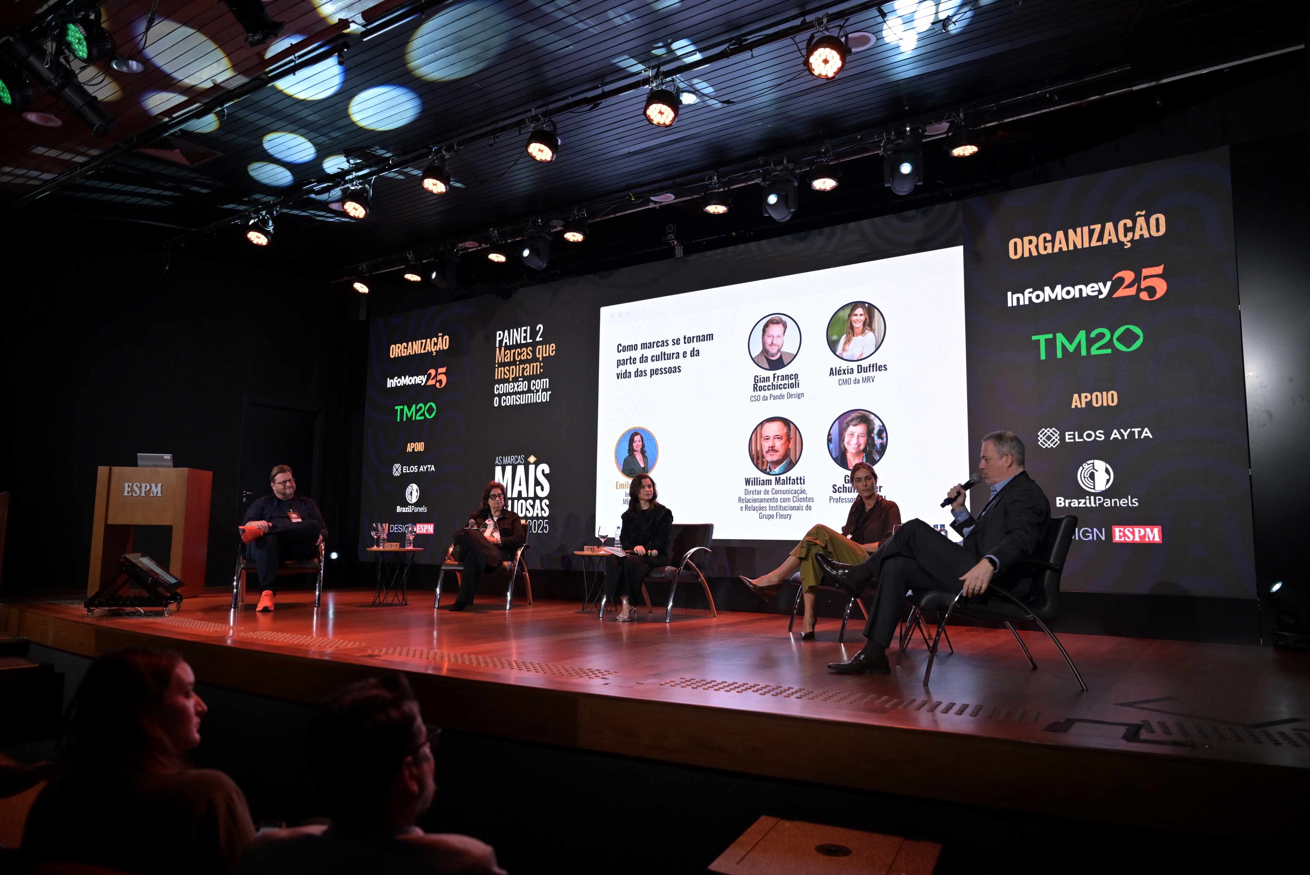 A nova força das marcas: criar vínculos reais em um mundo distraído