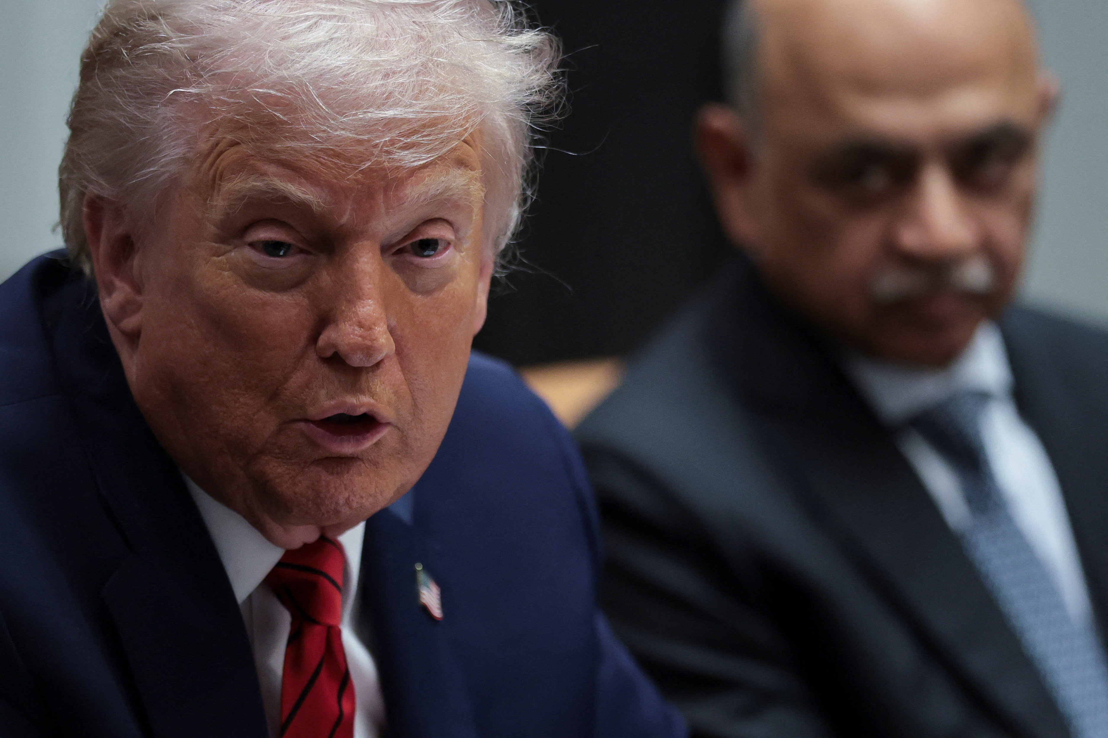 Trump diz que vai realizar ataques terrestres a cartéis na Venezuela Trump diz que vai realizar ataques terrestres a cartéis na Venezuela