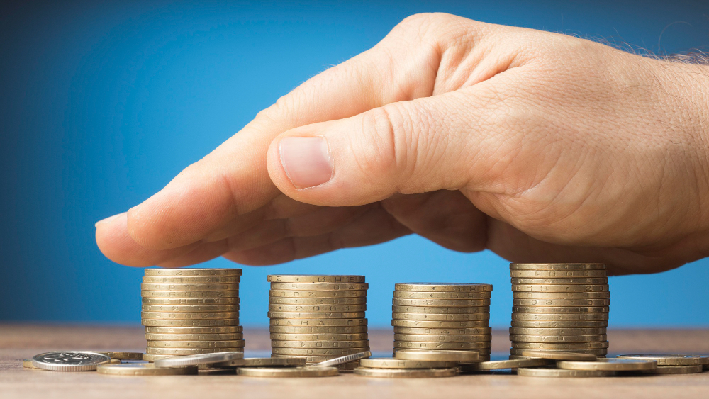 Inflação deve ajudar Copom a cortar Selic a 14%