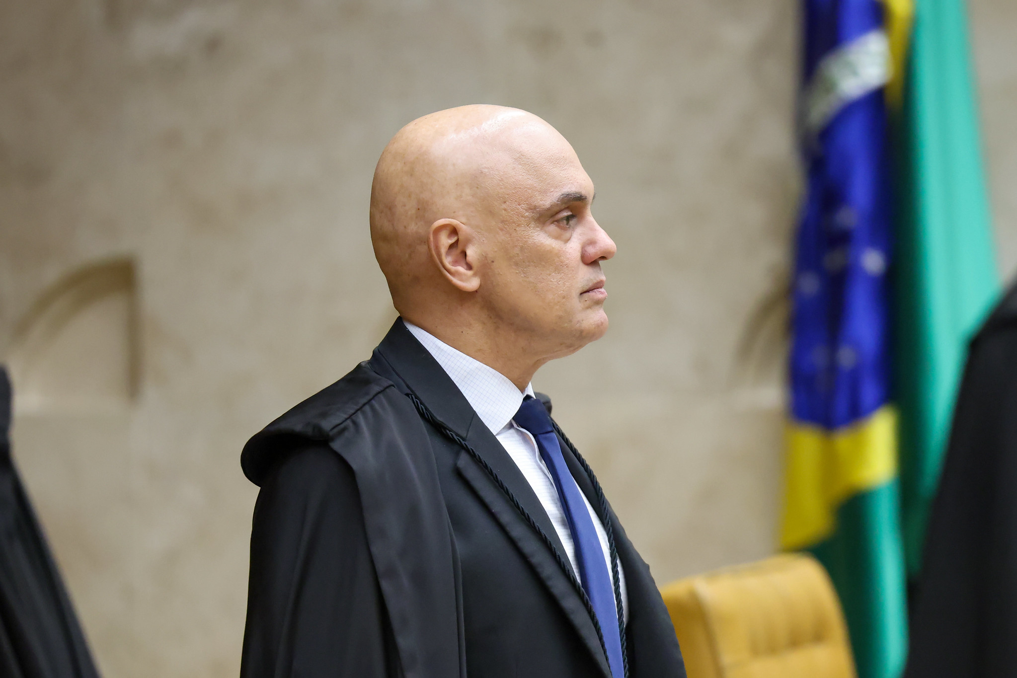 Moraes recusa flexibilizar acesso de filhos a Bolsonaro e mantm restrio