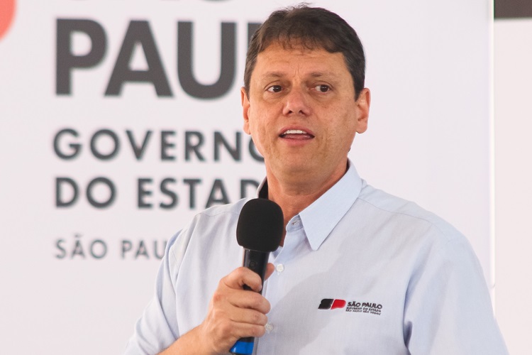 PSOL acusa Tarcísio de promover Sabesp privatizada e impulsionar ações na Bolsa