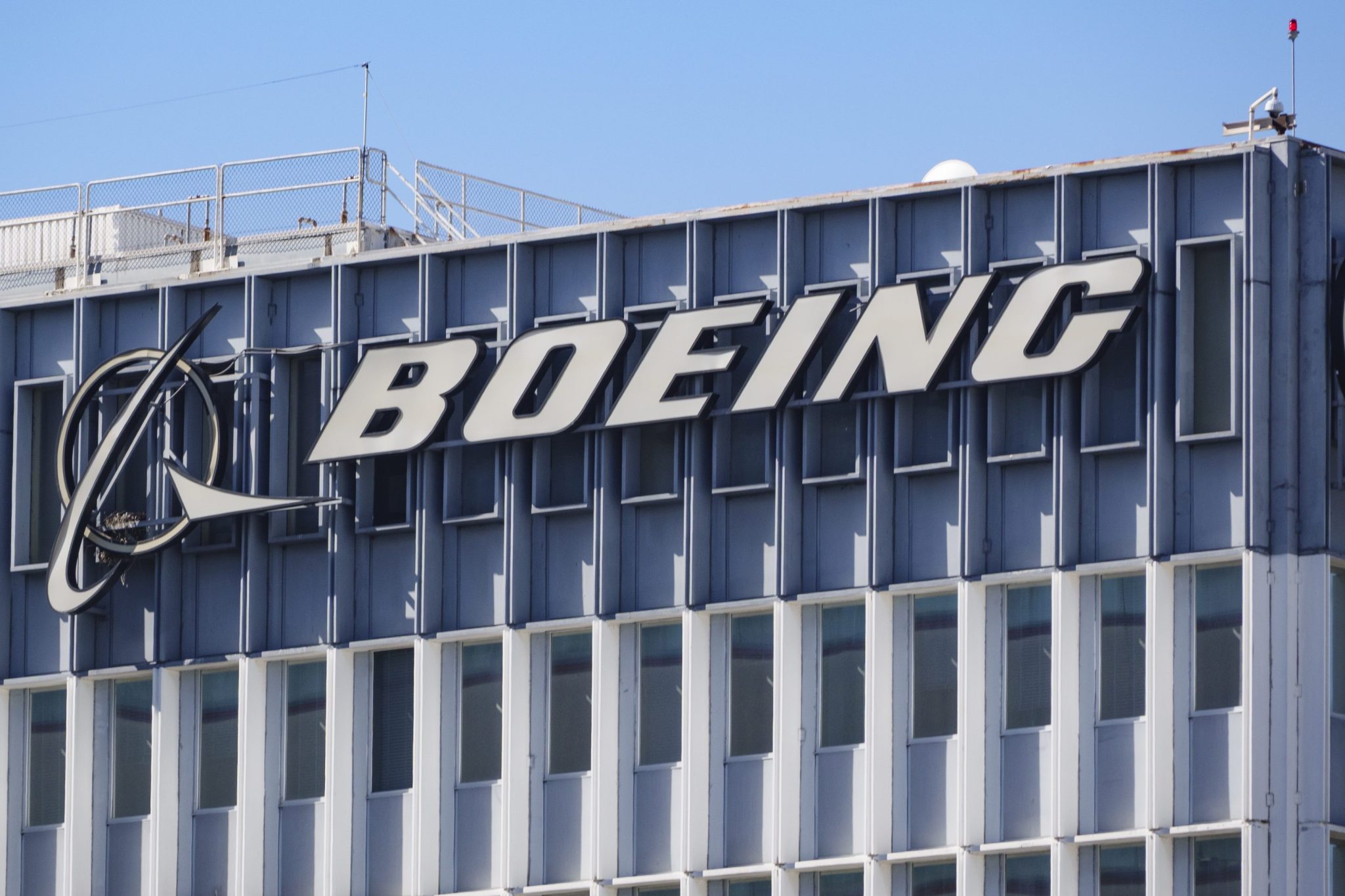 EUA: Boeing será contratada para venda de US$ 5 bi em munições à Arábia Saudita