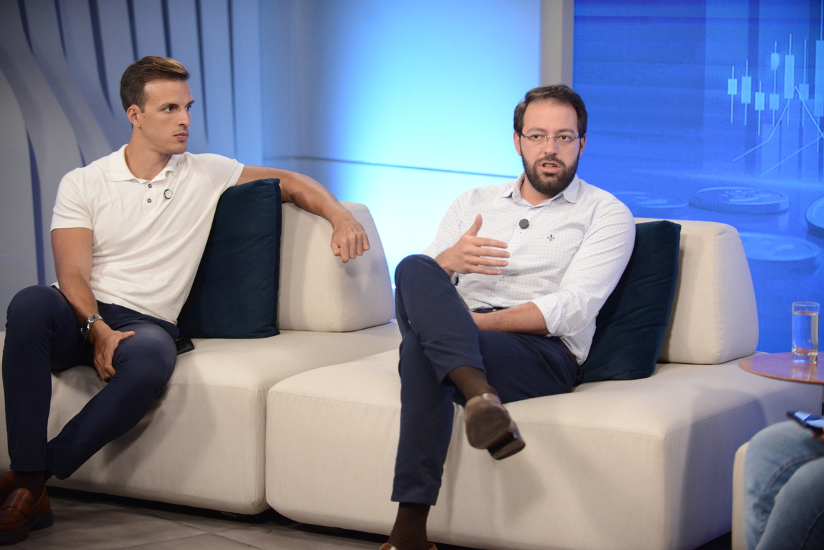 Marx Gonçalves, Head de Fundos Listados da XP Research, e Gabriel Navarro, sócio-estrategista da Beit Investimentos. Foto: Divulgação.