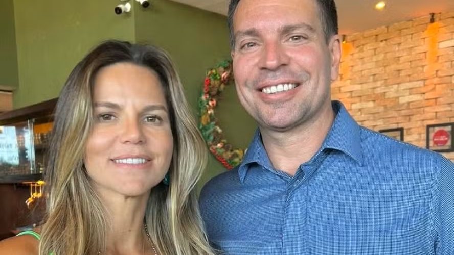 Foto de Rebeca e Alexandre Ramagem