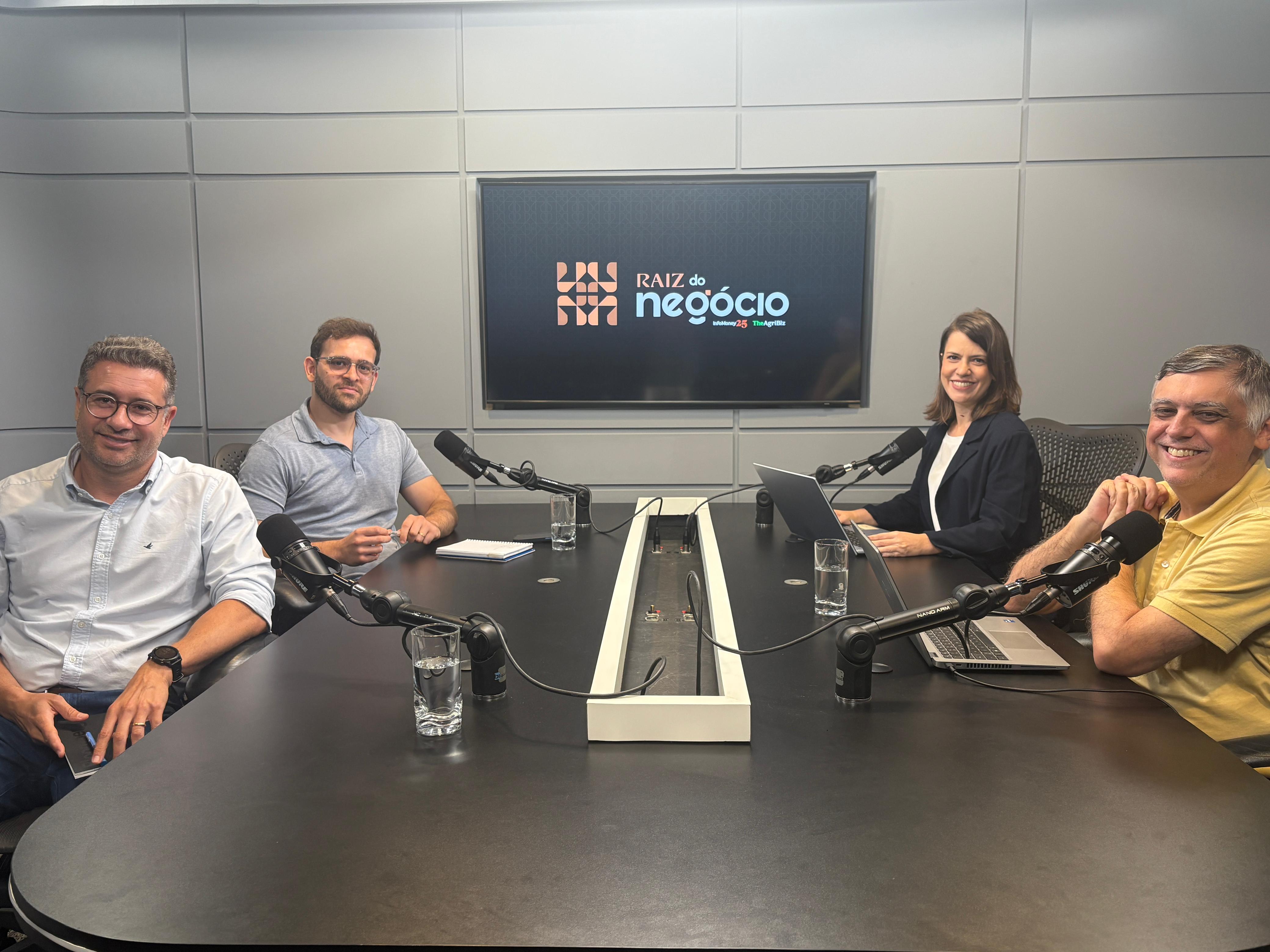 Marcos Rubim (social clara), fundador da Veeries, de inteligência de mercado no agro, foi o convidado do episódio 11 do Raiz do Negócio, sua estrada entre o campo e a Faria Lima, parceria entre InfoMoney e The AgriBiz (Foto: Reprodução/RDN)