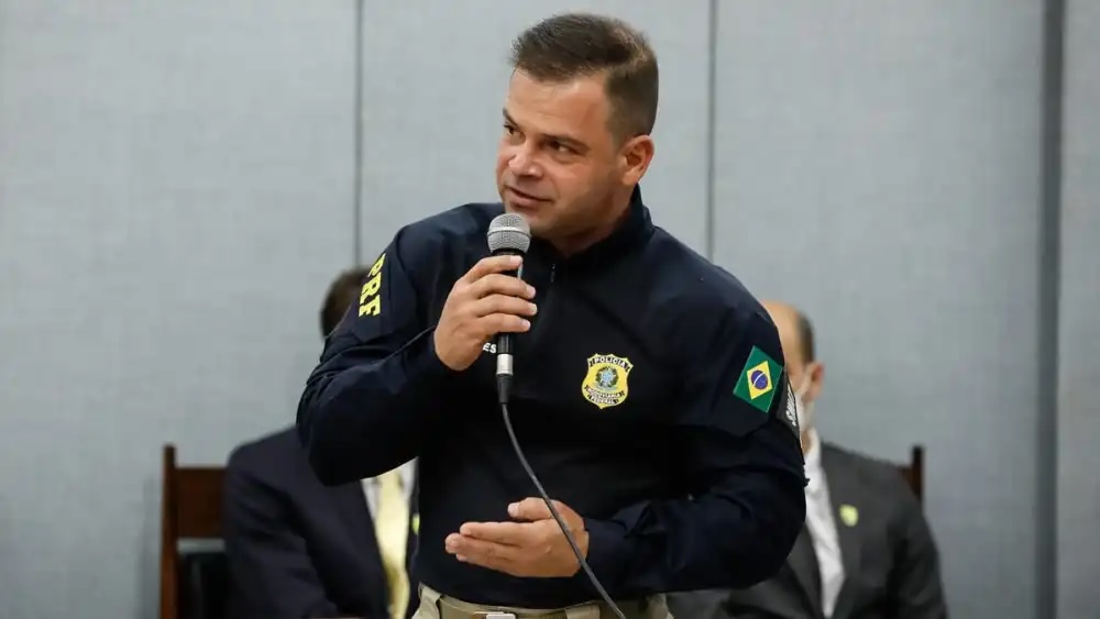 Silvinei é transferido para a sede da PF em Brasília após prisão no Paraguai Silvinei é transferido para a sede da PF em Brasília após prisão no Paraguai