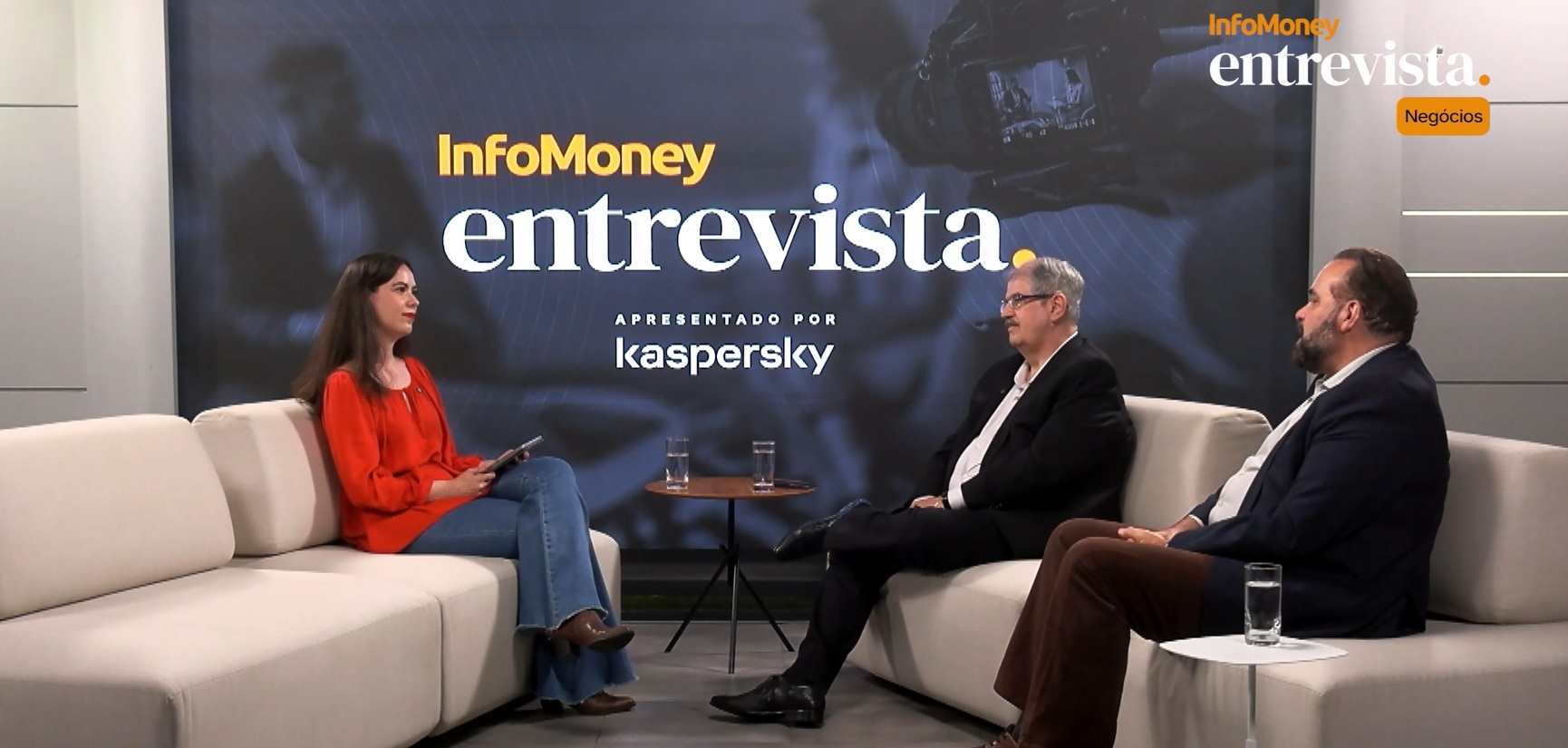 Especialistas da Kaspersky falam sobre o uso de IA na cibersegurança (Divulgação/InfoMoney)