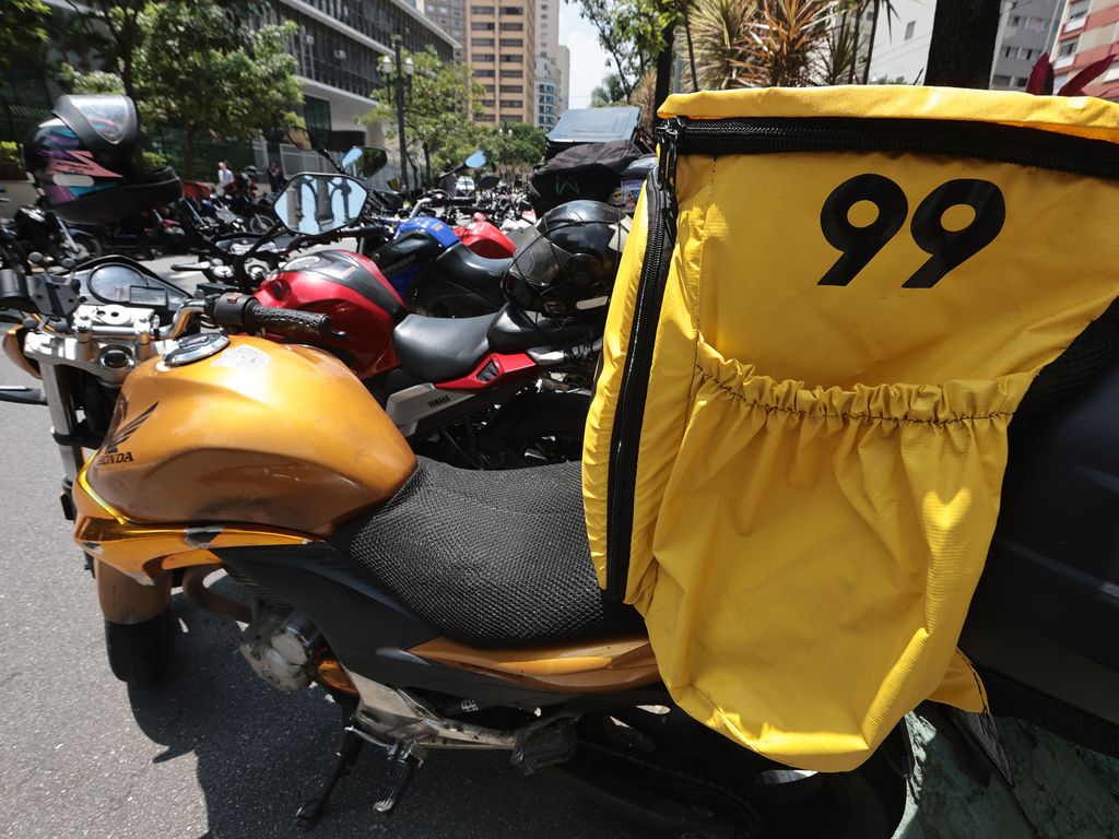 99 desiste de oferecer serviço de mototáxi em São Paulo
