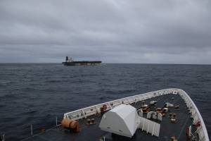 EUA apreendem navio com bandeira russa vindo da Venezuela e elevam tensão com Moscou EUA apreendem navio com bandeira russa vindo da Venezuela e elevam tensão com Moscou