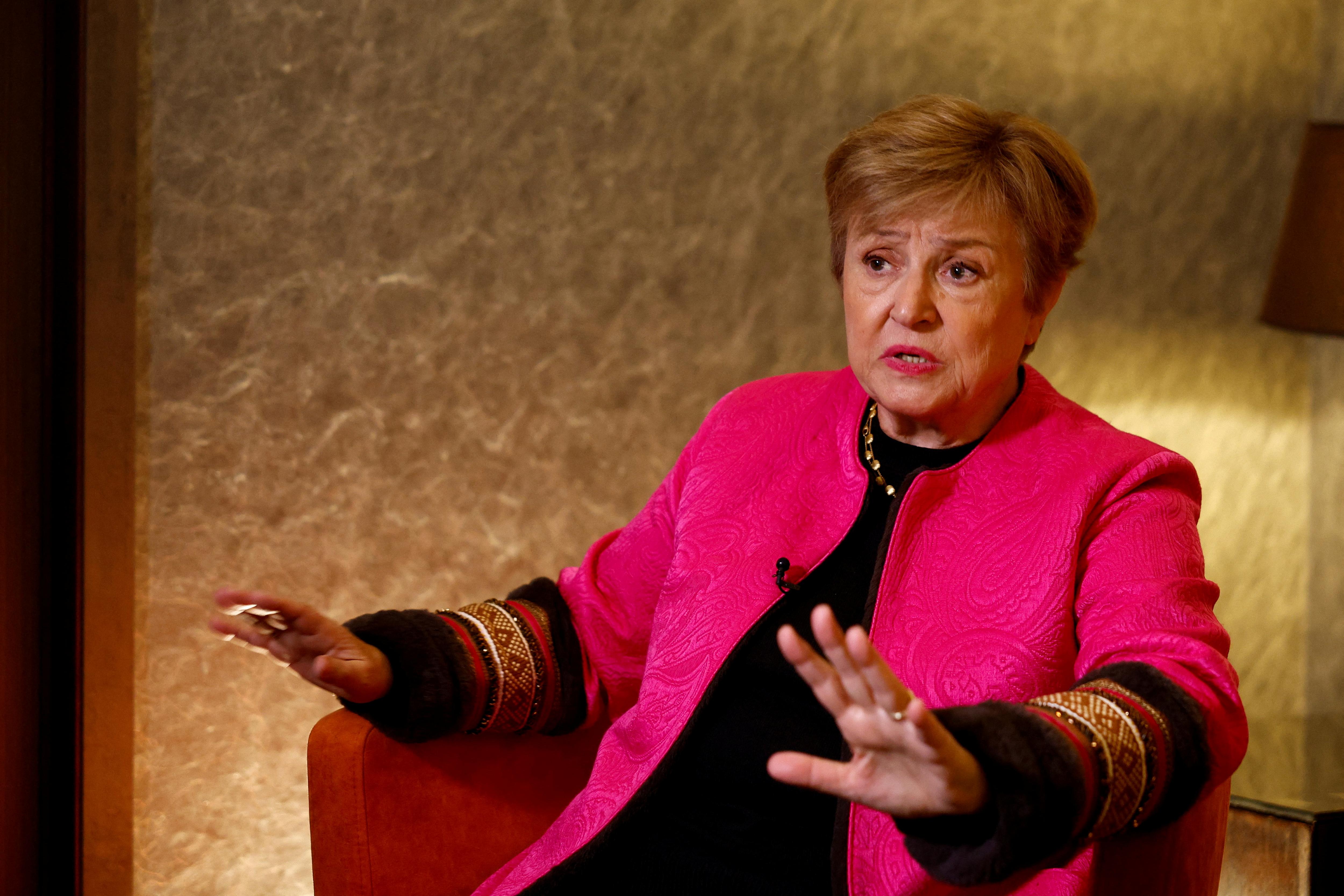 A diretora-gerente do Fundo Monetário Internacional (FMI), Kristalina Georgieva, fala durante uma entrevista à Reuters, em meio ao ataque da Rússia à Ucrânia, em Kiev, Ucrânia, em 15 de janeiro de 2026. REUTERS/Valentyn Ogirenko