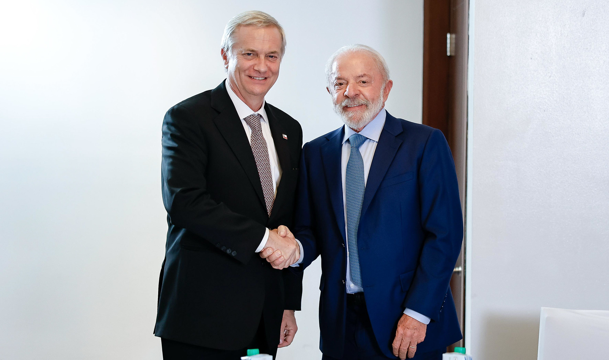 Presidente da República, Luiz Inácio Lula da Silva, durante reunião bilateral com o Presidente eleito do Chile, José Antonio Kast. Foto: Ricardo Stuckert / PR