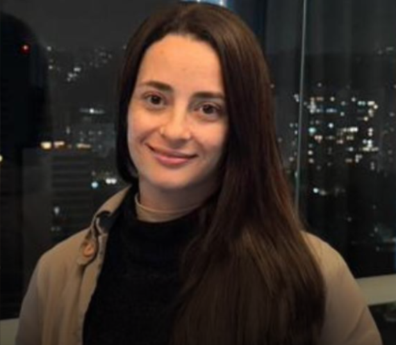 Delegada Layla Lima Ayub, presa na sexta-feira (16), sob suspeita de ligação com o Primeiro Comando da Capital (Foto: Reprodução/Redes Sociais) 