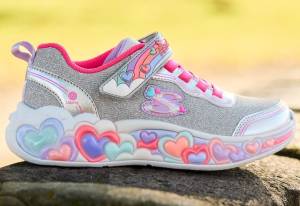 Maior franqueada da Skechers no Brasil fecha cinco lojas em meio a disputa judicial