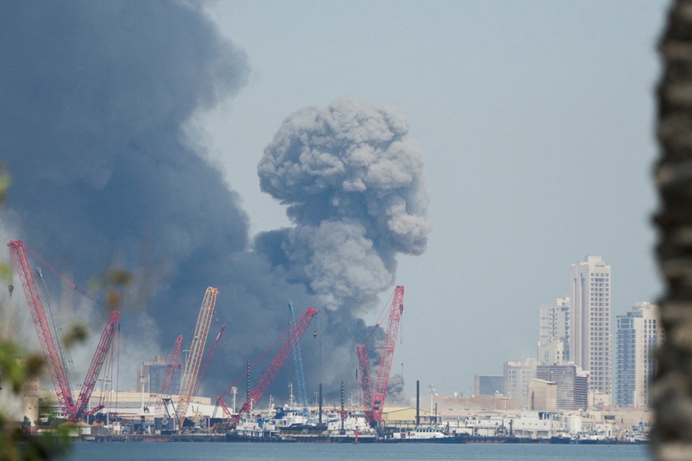 Ataque iraniano confirmado contra base naval dos EUA no Bahrein