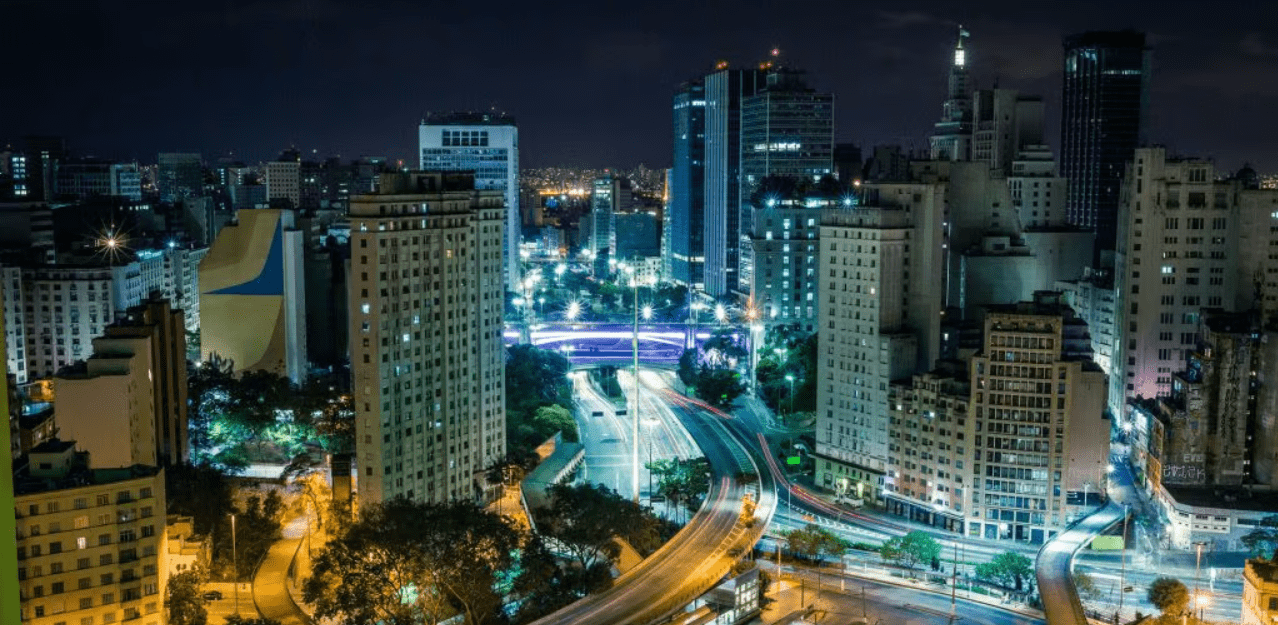São Paulo lidera vida noturna global e revitaliza centro histórico com espaços inovadores