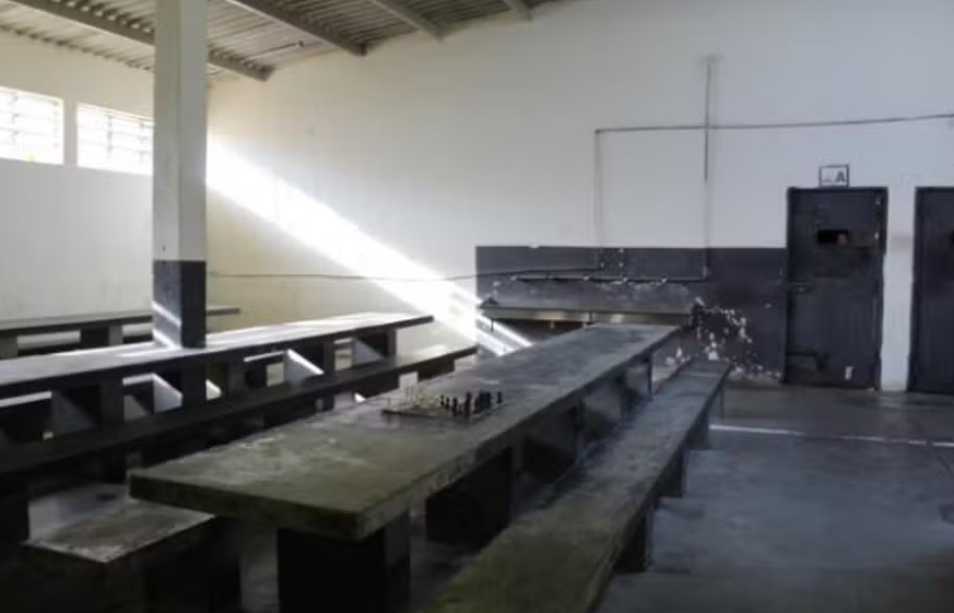 Maioridade penal: O que acontece hoje com um adolescente que comete um crime grave?