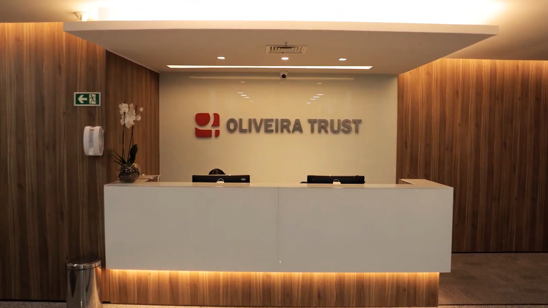 Crédito privado cresce com Selic alta e Oliveira Trust bate recorde