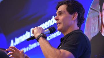 Guilherme Benchimol participa de mais uma edição da imersão Do Zero ao Topo Experience