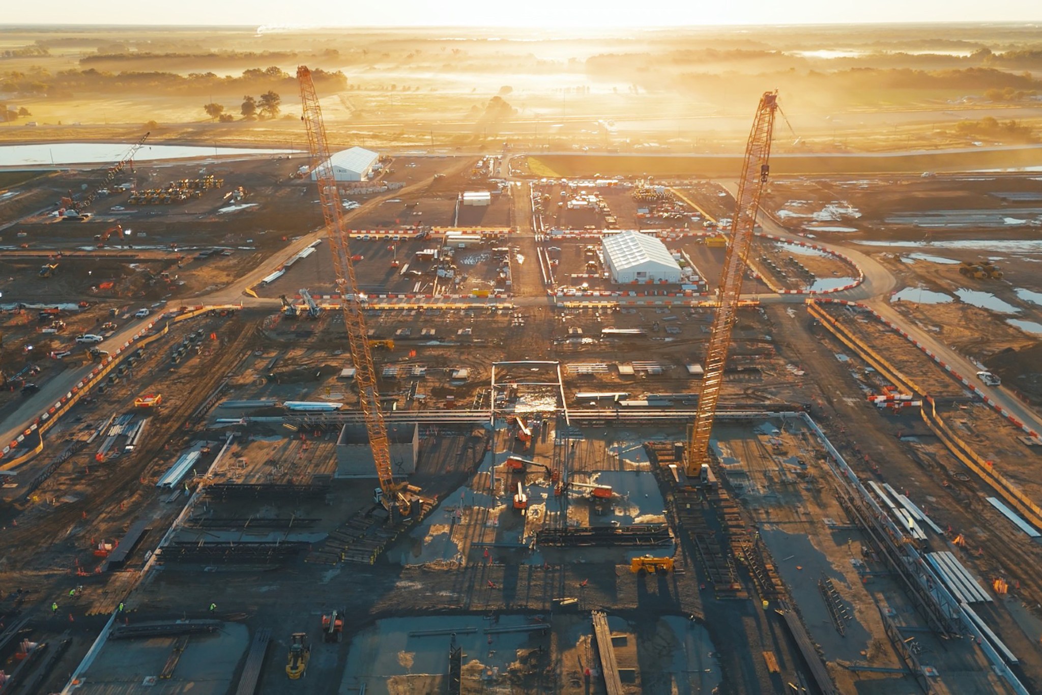 Meta invierte US$ 27 mil millones en data center: oportunidades y caos