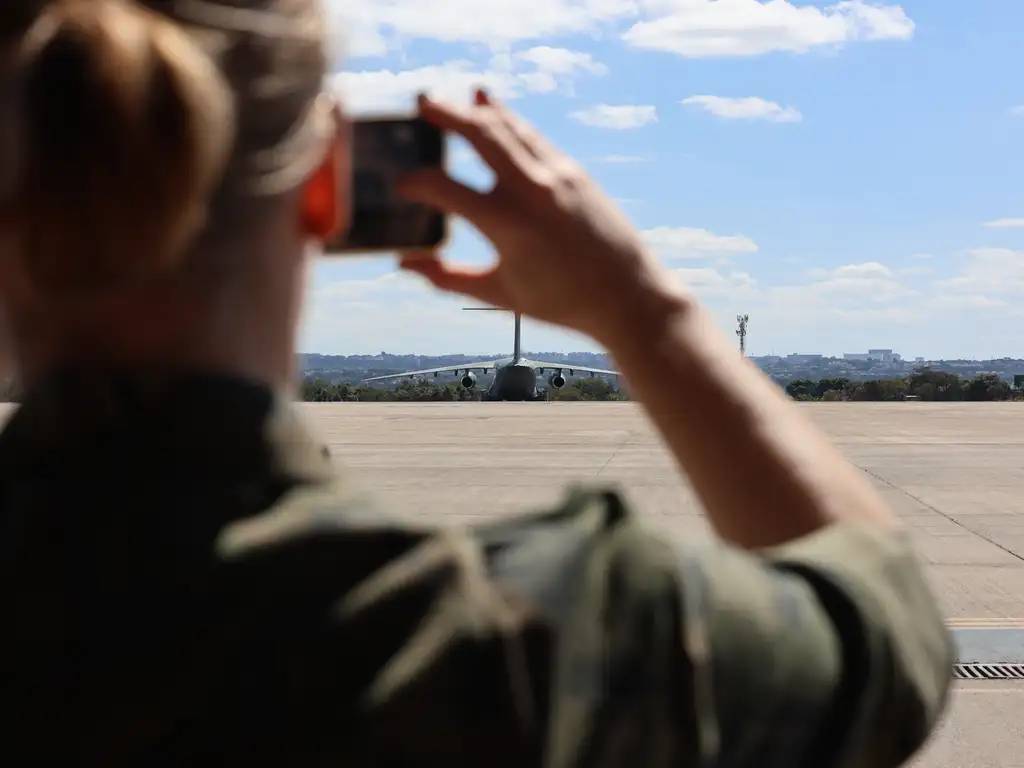 FAB investiga pane em avião que teve explosão de turbina; voo ia de SP para os EUA