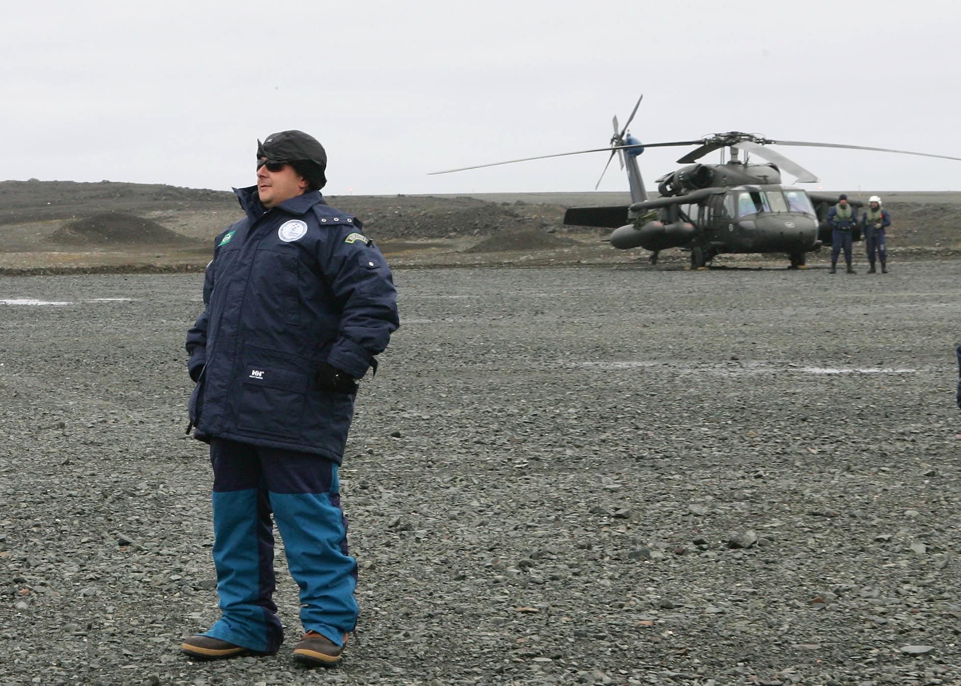 Lulinha admite viagem paga por lobista do INSS, mas nega sociedade em caso investigado pela PF