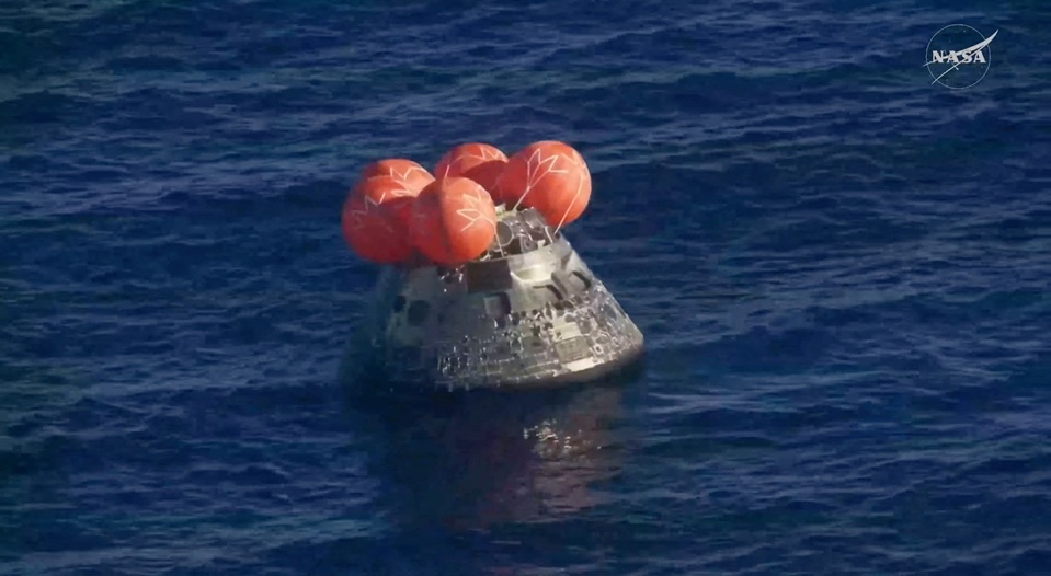 Astronautas da Artemis II retornam à Terra após viagem que deu a volta na Lua 1 2026 04 11T003926Z 747683208 RC2OMKAGXFBP RTRMADP 3 SPACE MOON ARTEMIS