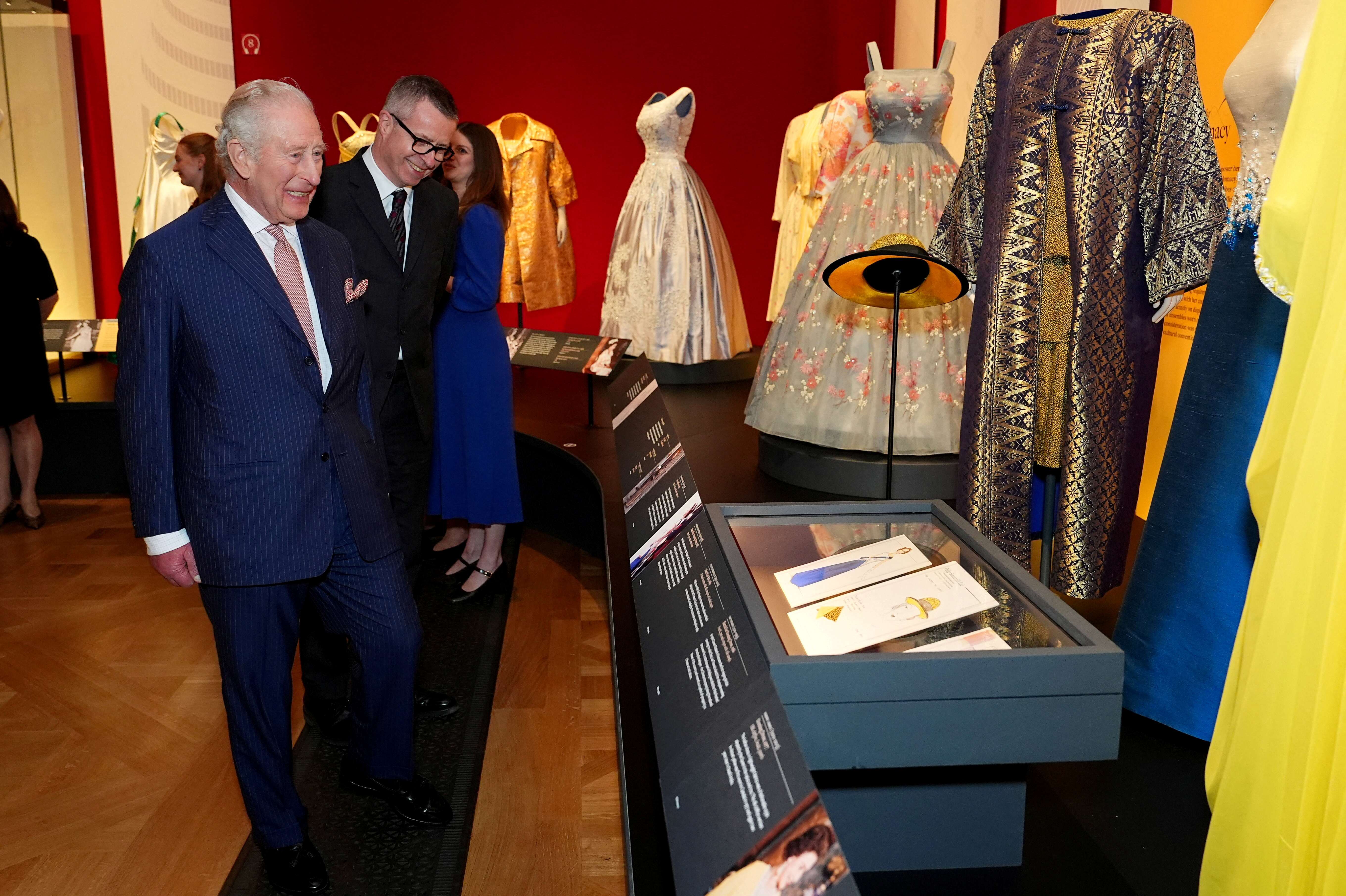 Charles relembra Elizabeth II no centenário: “Para sempre em nossos corações”