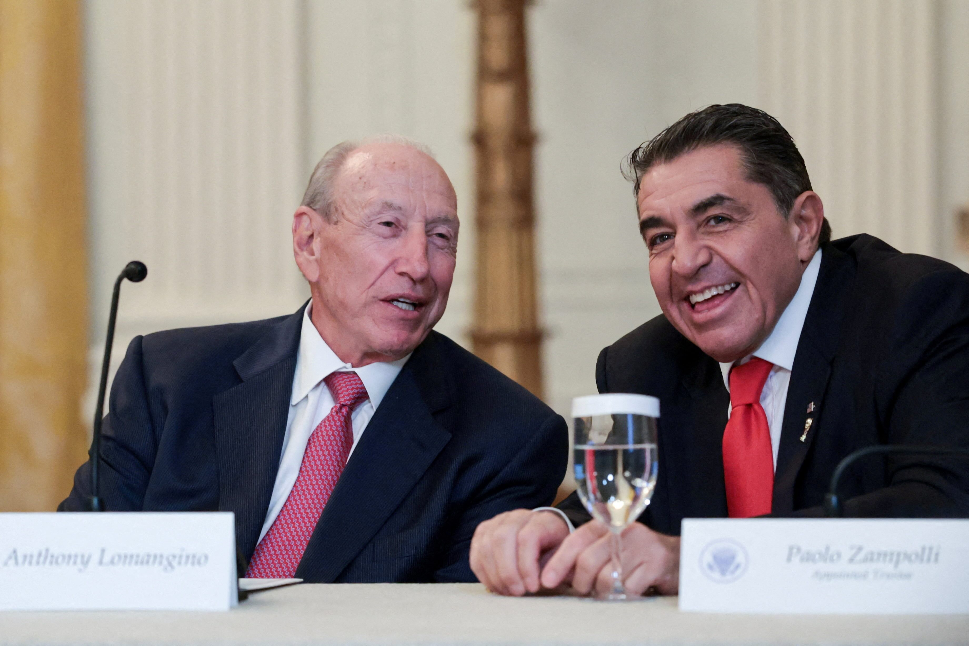 Conselheiro de Trump causa polêmica com declarações sobre brasileiras