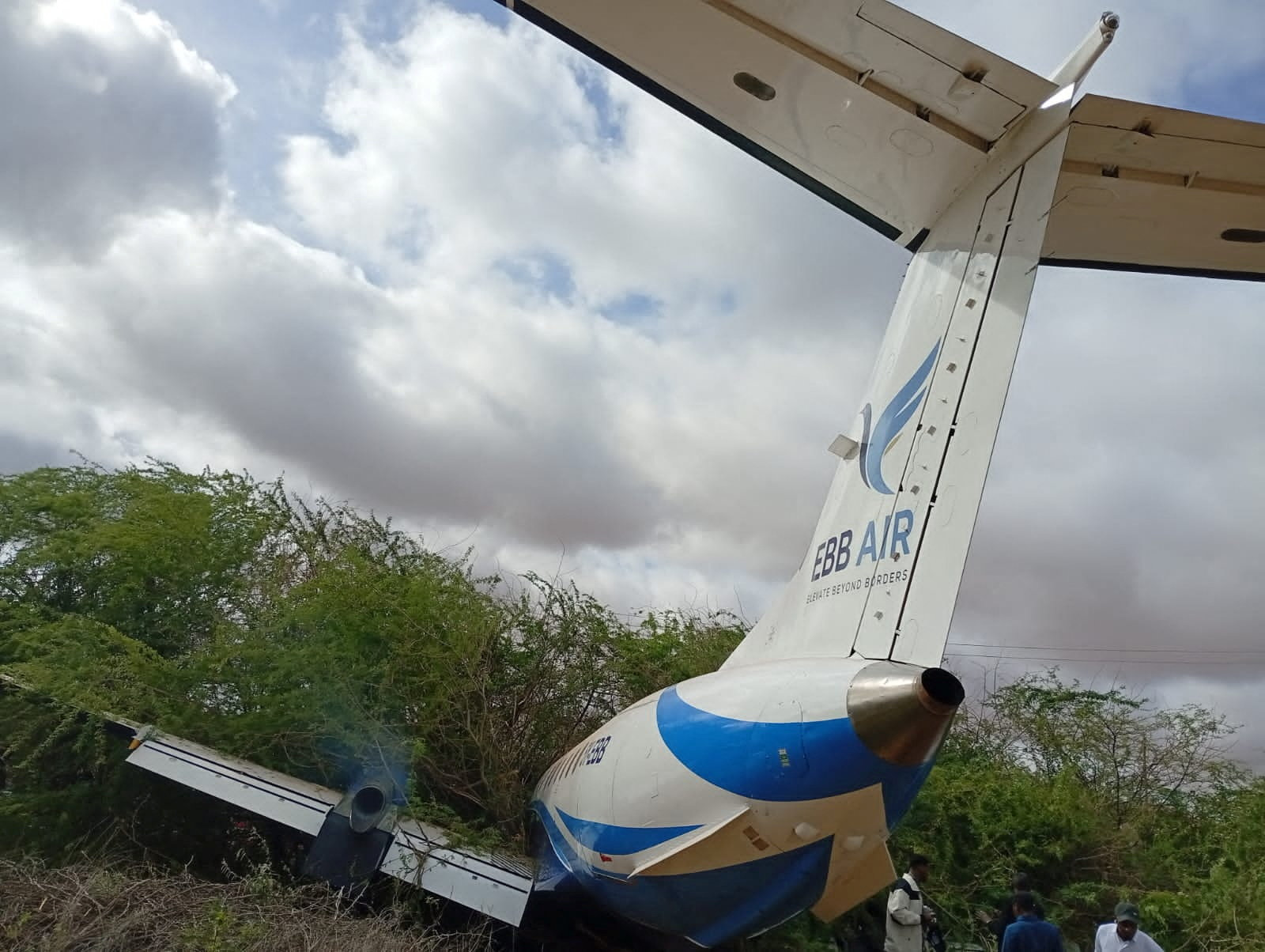 Avião da Embraer derrapa em pista no Quênia; passageiros ilesos