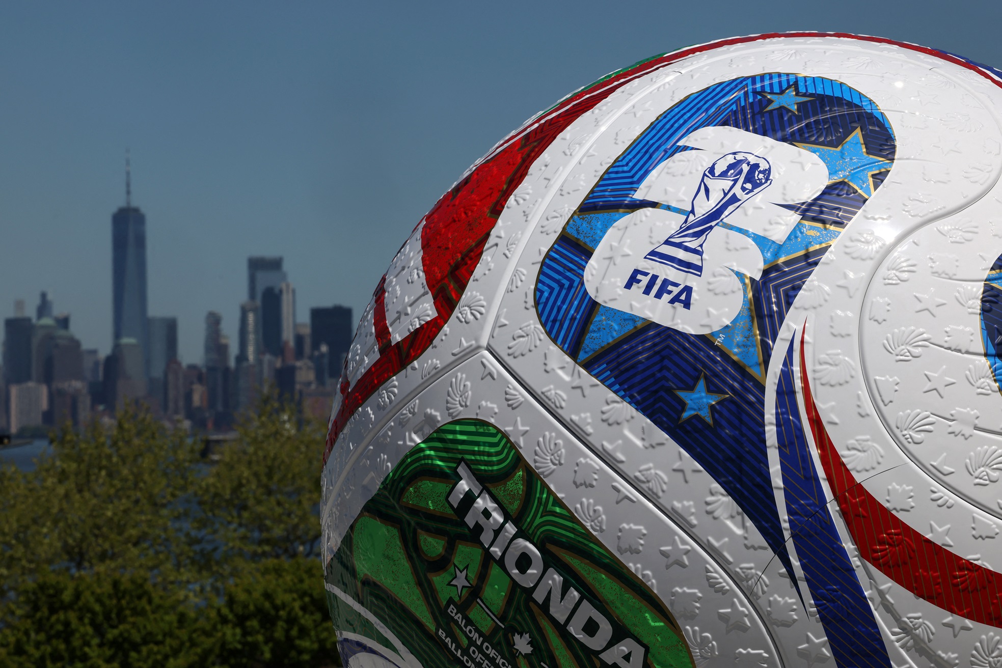 Fifa se reúne com Irã e promete Copa do Mundo ‘o mais agradável possível’
