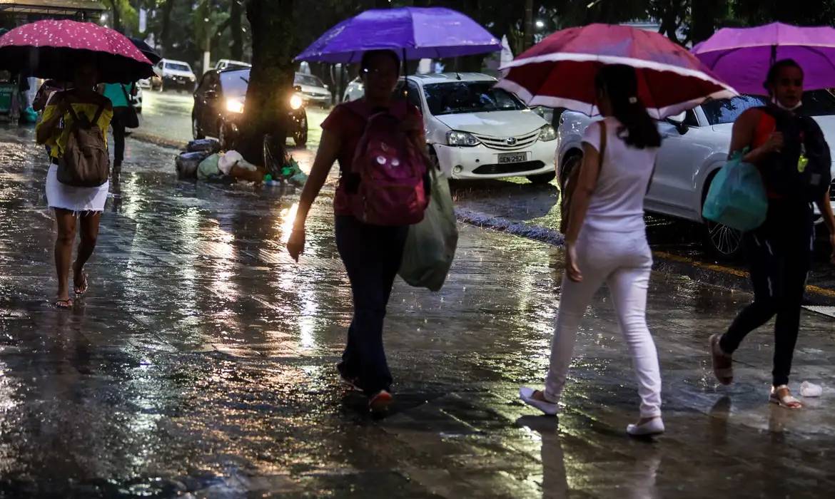 Belém Declares Emergency as Record Rainfall Overwhelms the Amazonian Hub
