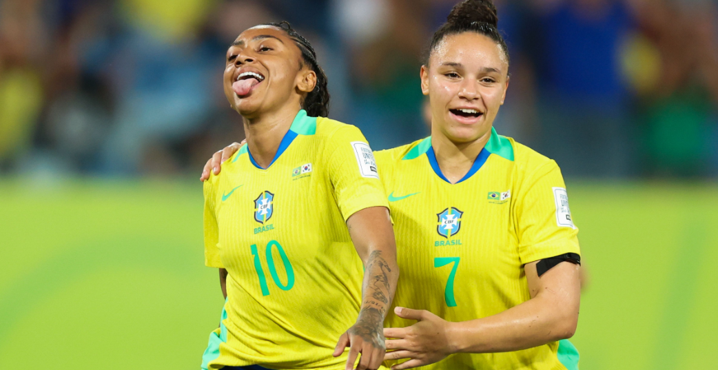 Kerolin e Dudinha celebram gol da Seleção Feminina sobre a Coreia do Sul, na Arena Pantanal, pelo FIFA Series
Créditos: Lívia Villas Boas/Staff Images Woman/CBF
