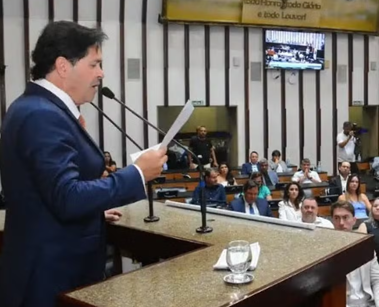 Quem é Daniel Monteiro, advogado preso pela PF por esquema ligado ao Master