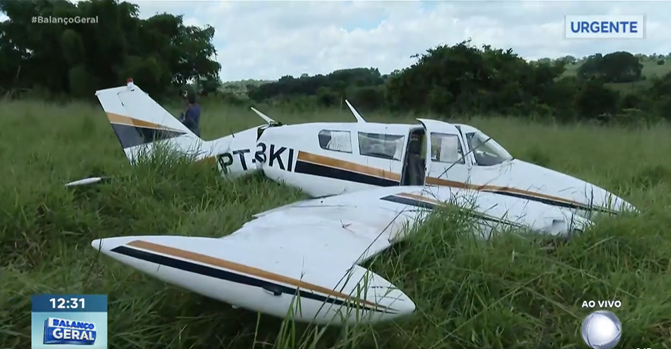Avião de pequeno porte faz pouso de emergência em área rural de Goiás