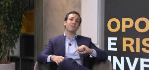 Crédito lá fora: por que o estresse recente foi menor do que parecia