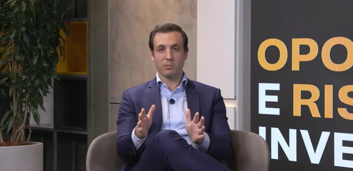 Vinicius Raggio, especialista do Morgan Stanley, participa da Semana da Renda Fixa da XP Investimentos.