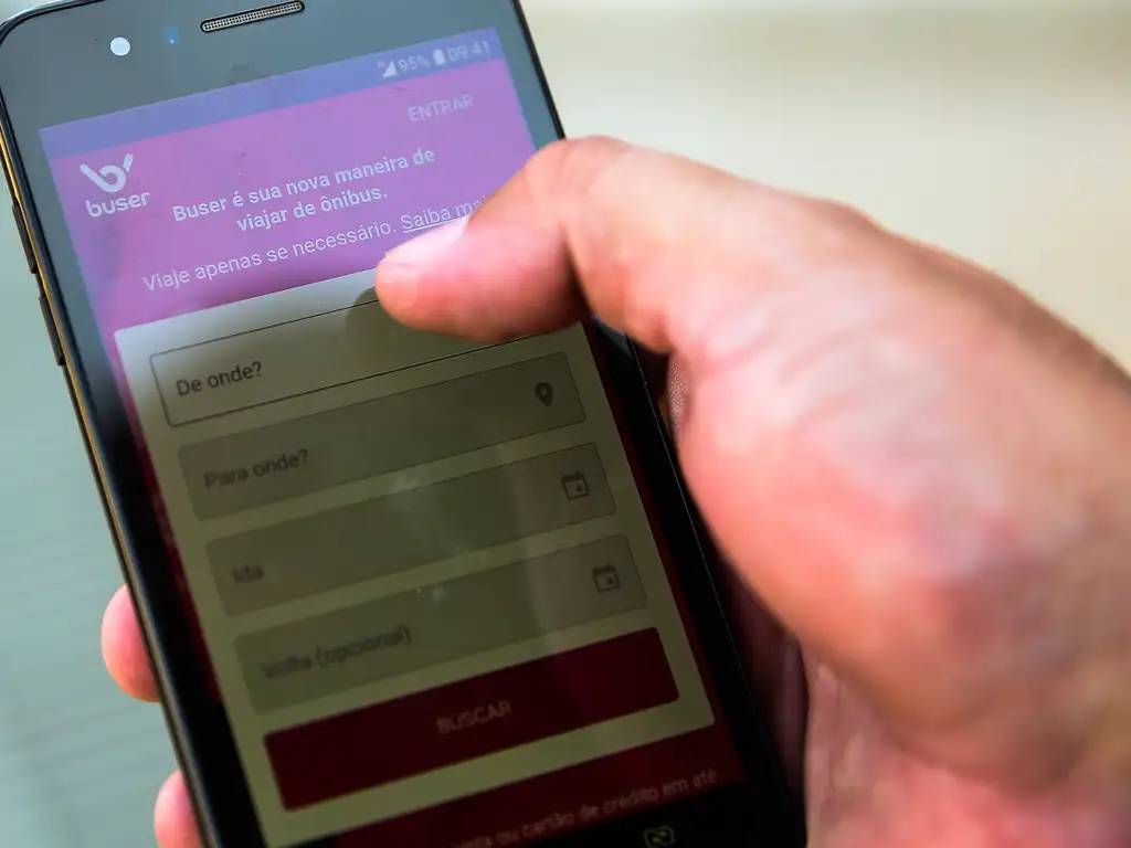 Justiça do Rio derruba proibição à Buser e valida fretamento colaborativo