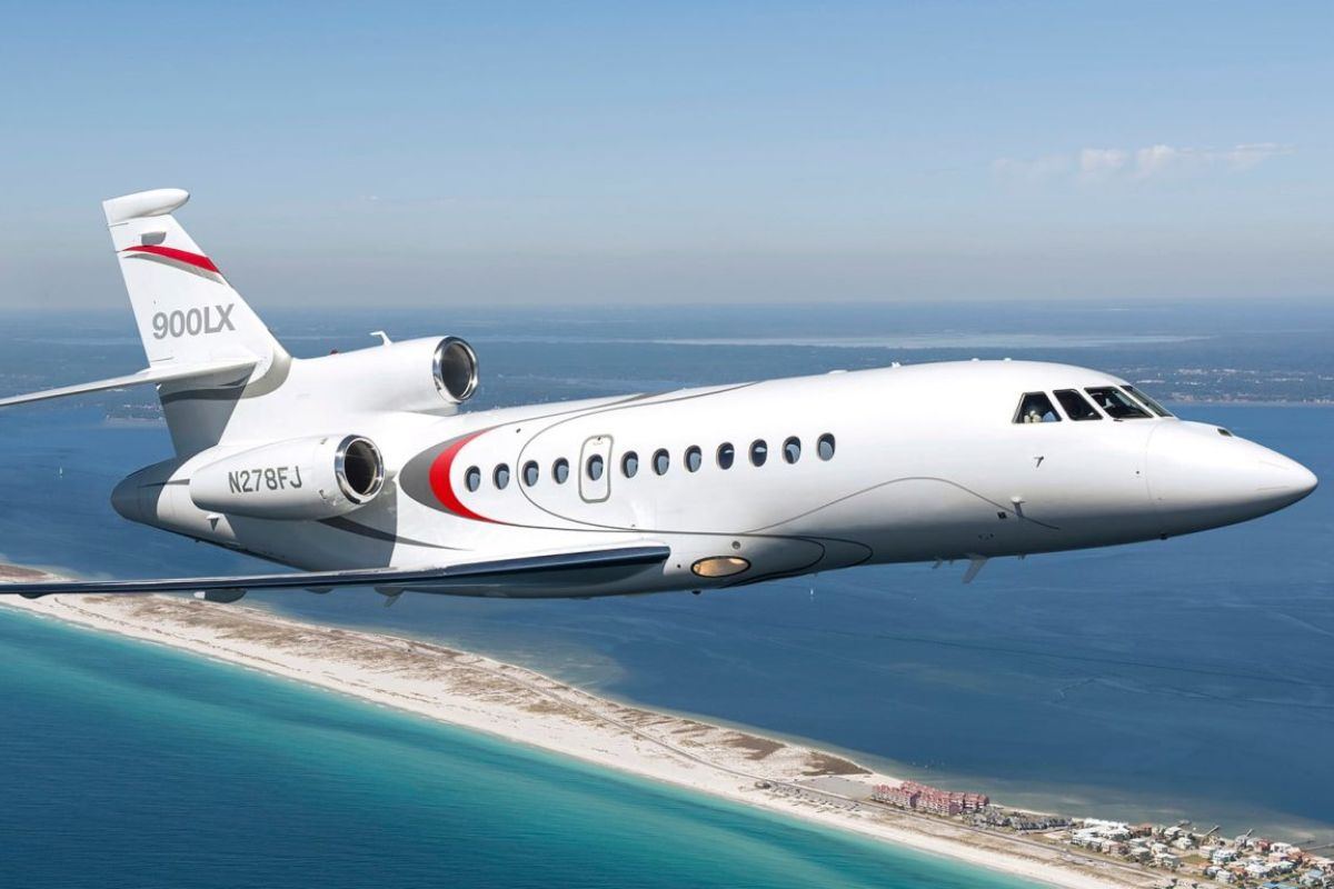 Conheça novo jato de Neymar que não precisa abastecer entre viagens  intercontinentais