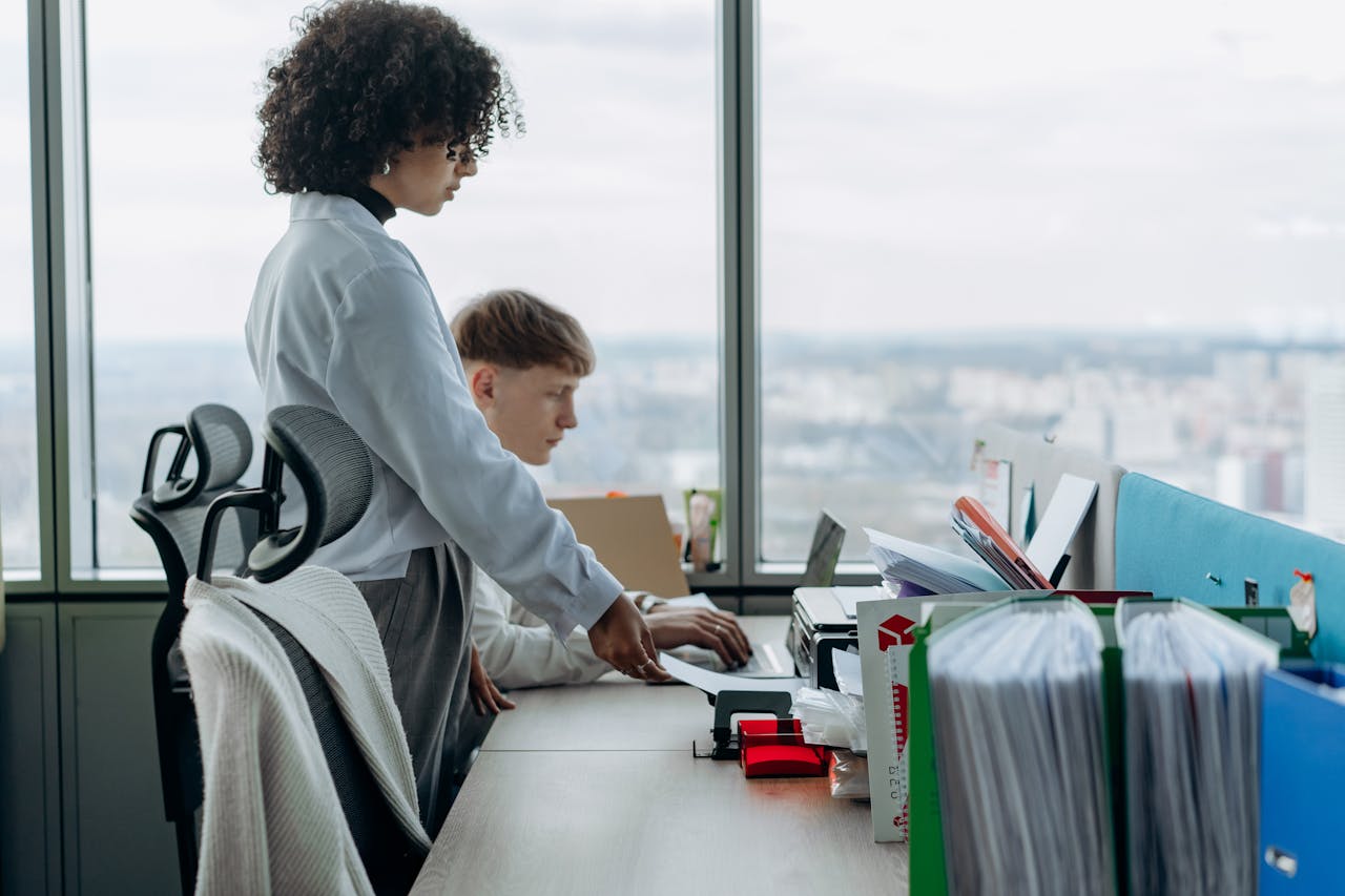 XP abre 70 vagas de estágio com bolsa de R$ 2.500 e benefícios completos