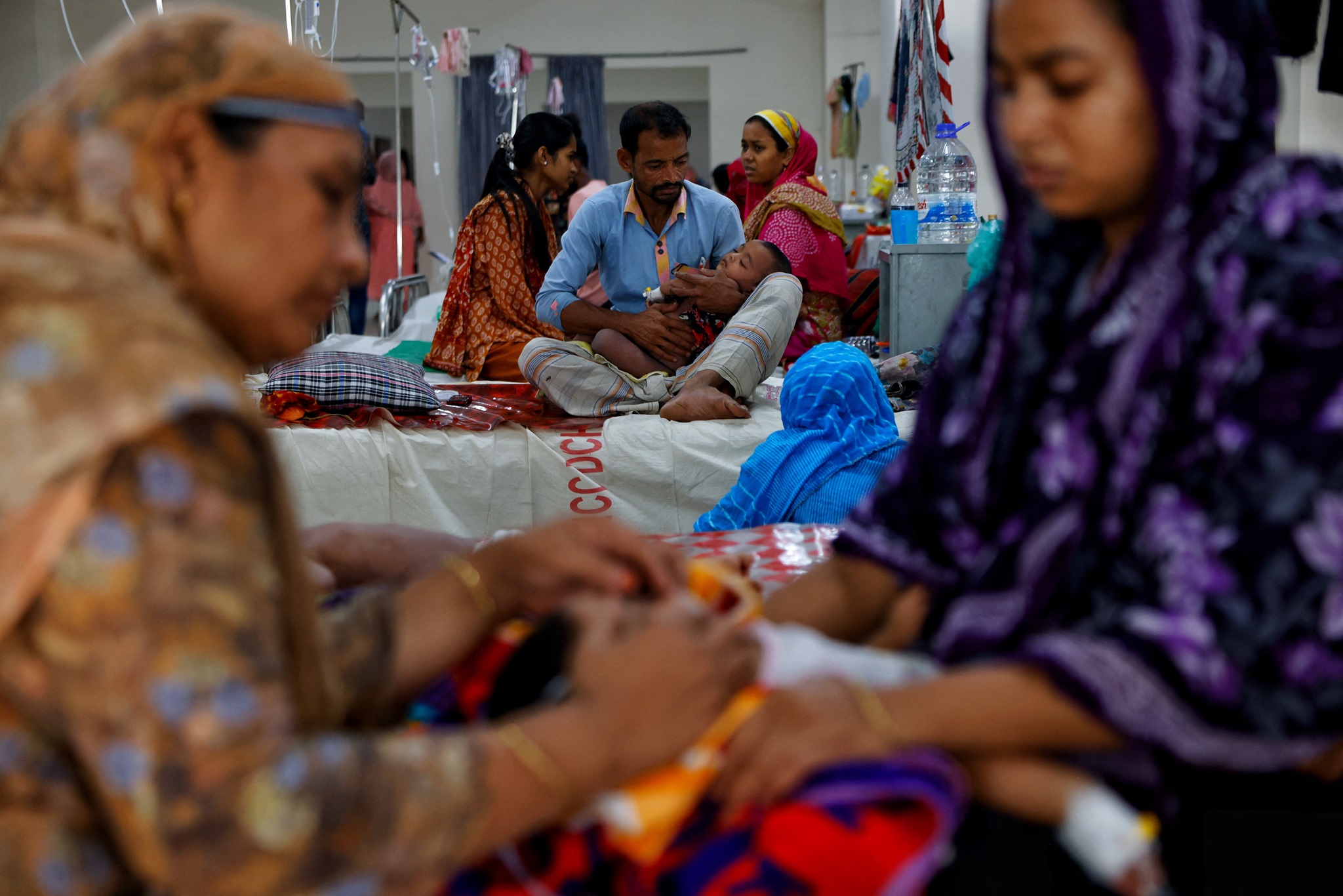 Mais de 500 crianças morrem em surto de sarampo em Bangladesh; entenda a doença