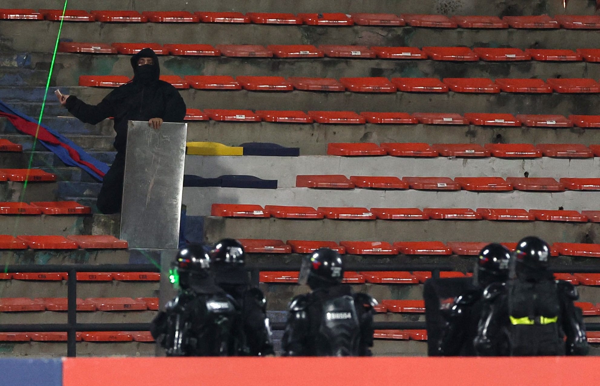 Independiente Medellín pede desculpas ao Flamengo após jogo cancelado