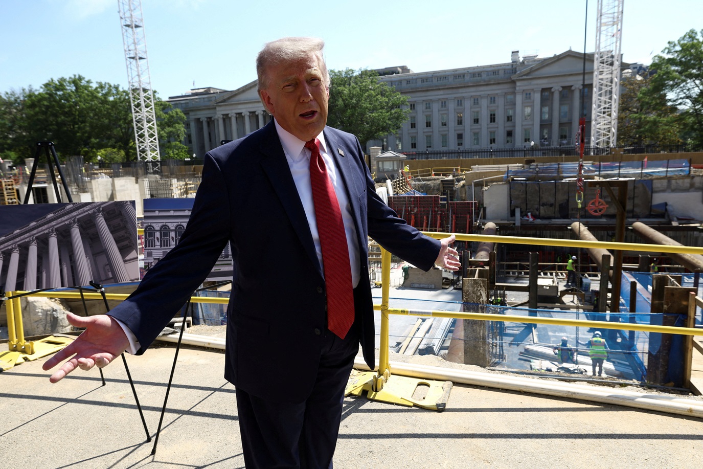 Receita Federal dos EUA é obrigada a encerrar investigações contra Trump e familiares
