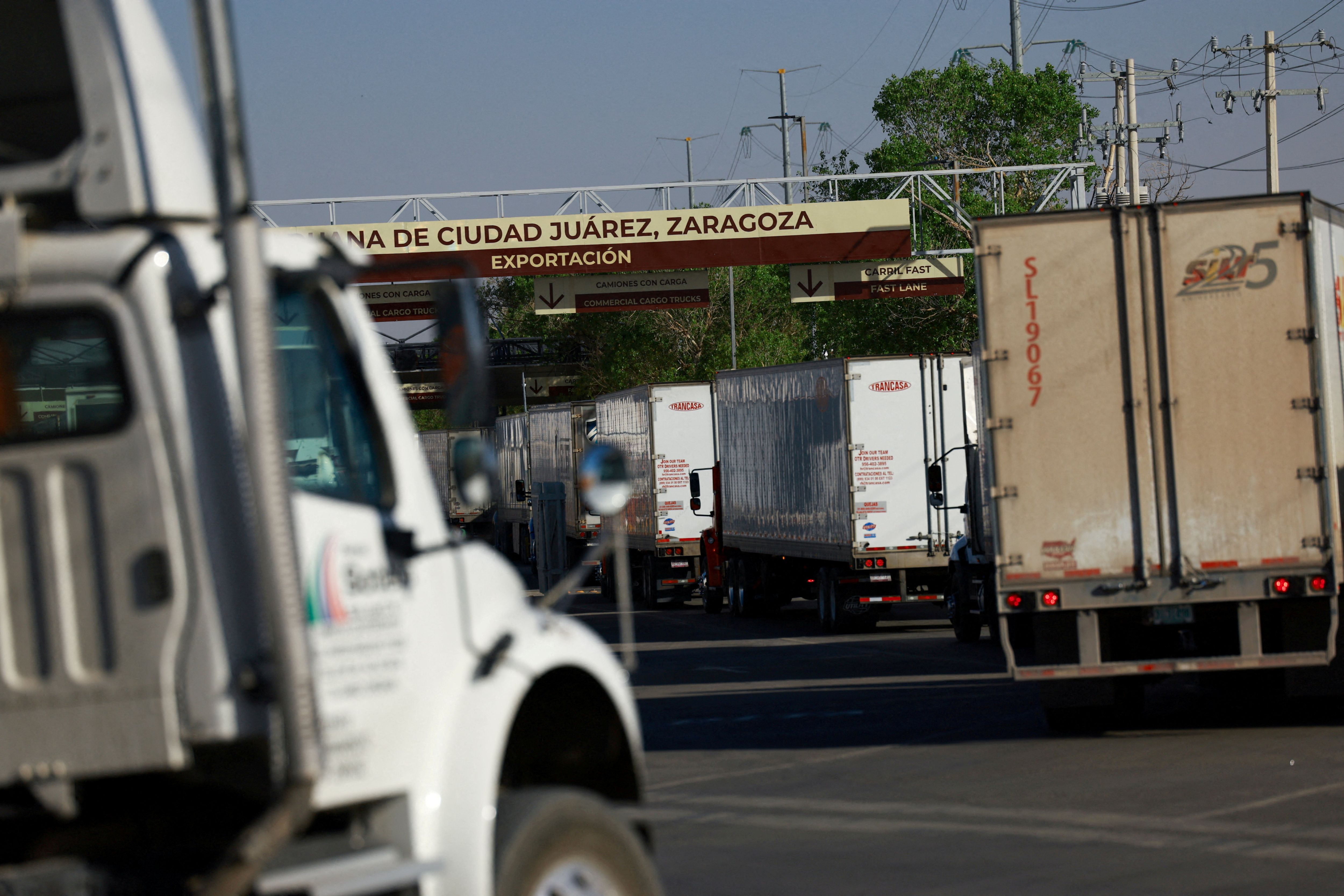 EUA e México iniciam negociações comerciais e discutem regras de conteúdo