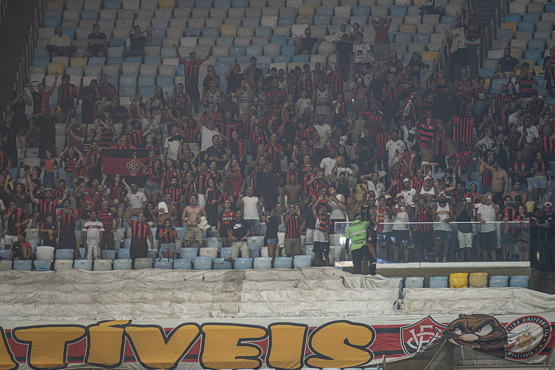 Vitória e Flamengo decidem vaga na Copa do Brasil nesta quinta-feira