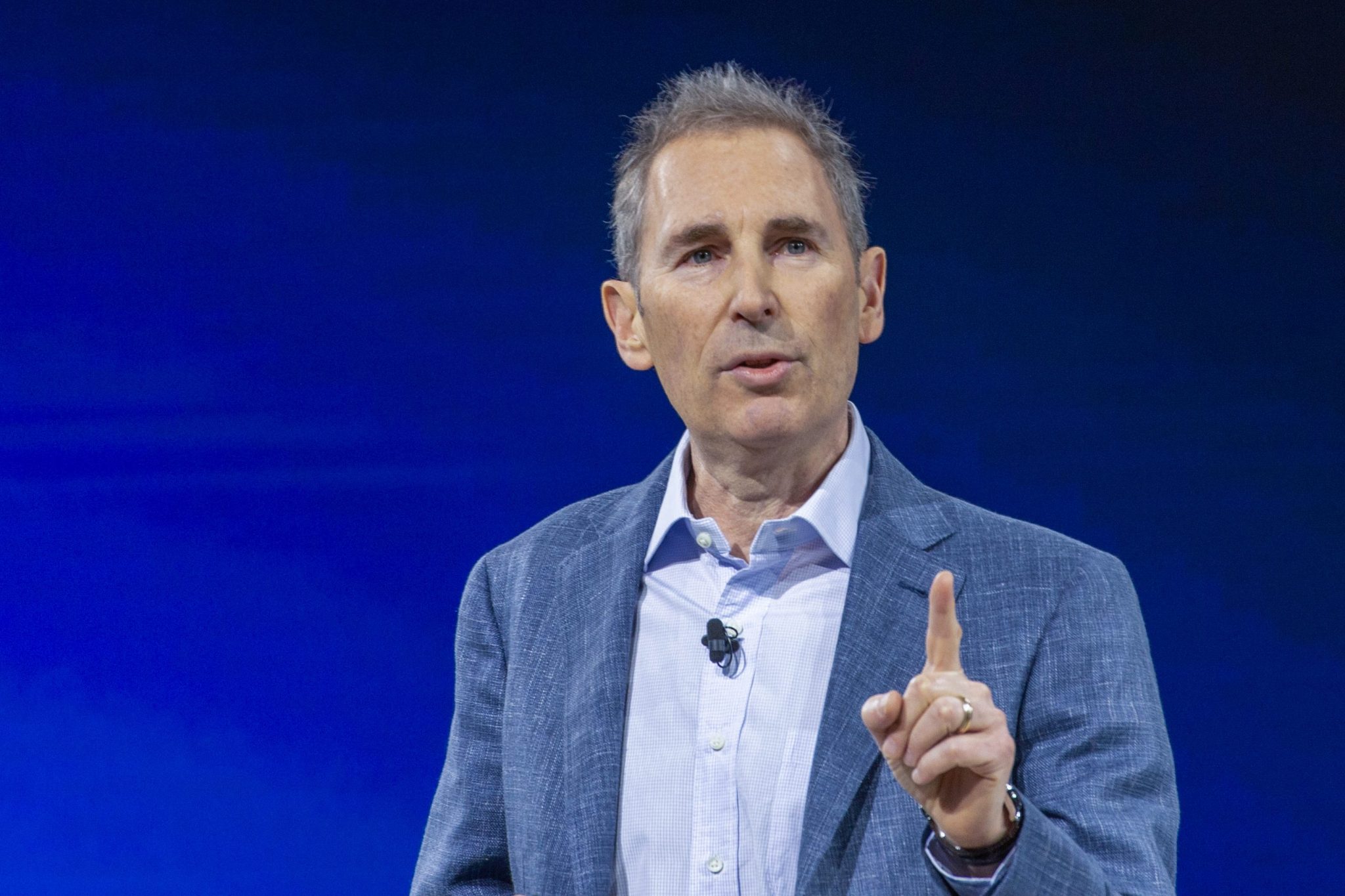 CEO da Amazon, Andy Jassy, diz o que jovens profissionais devem fazer para o sucesso