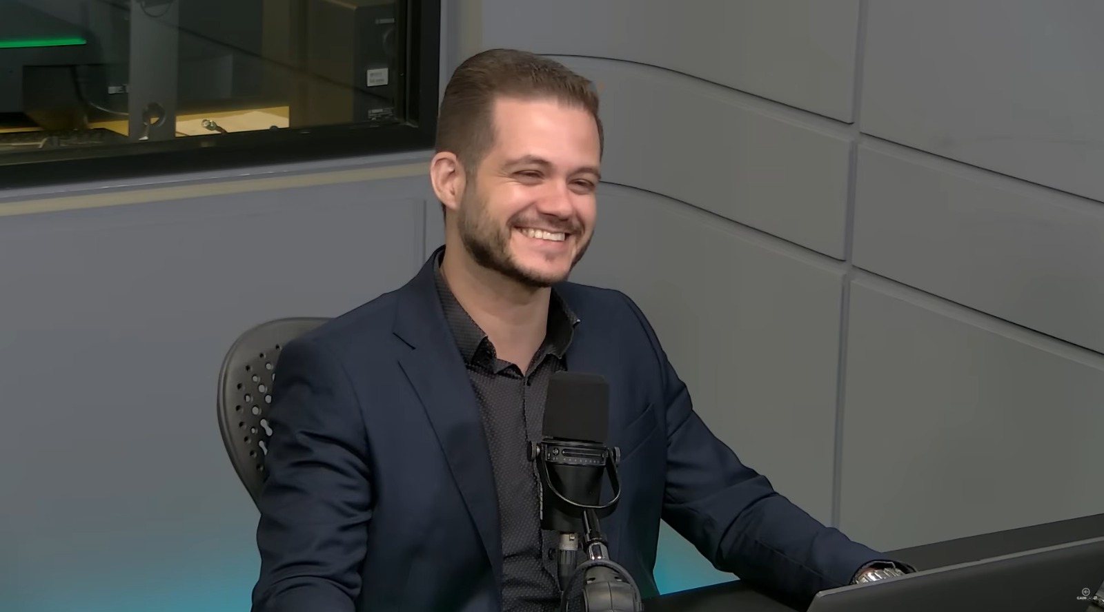 Como trader Léo Santana saiu das dívidas e virou referência em Tape Reading