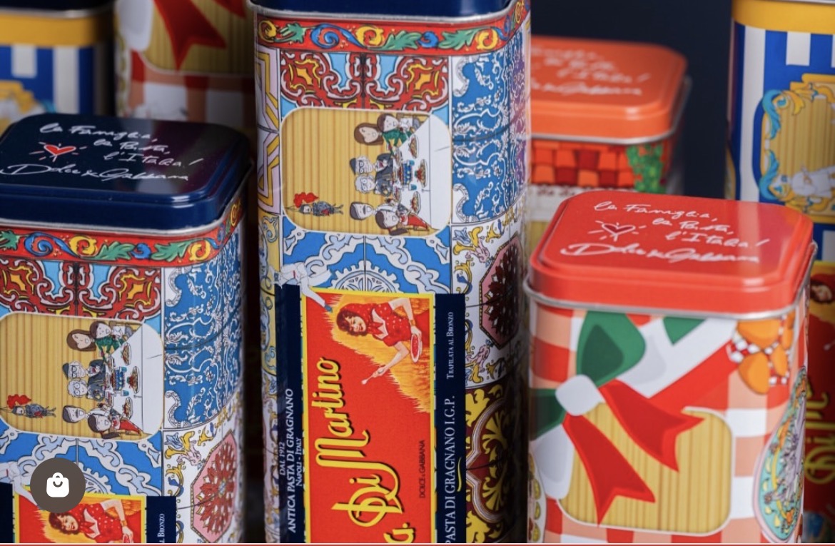 Supermercados Guanabara passam a vender massas da Dolce & Gabbana